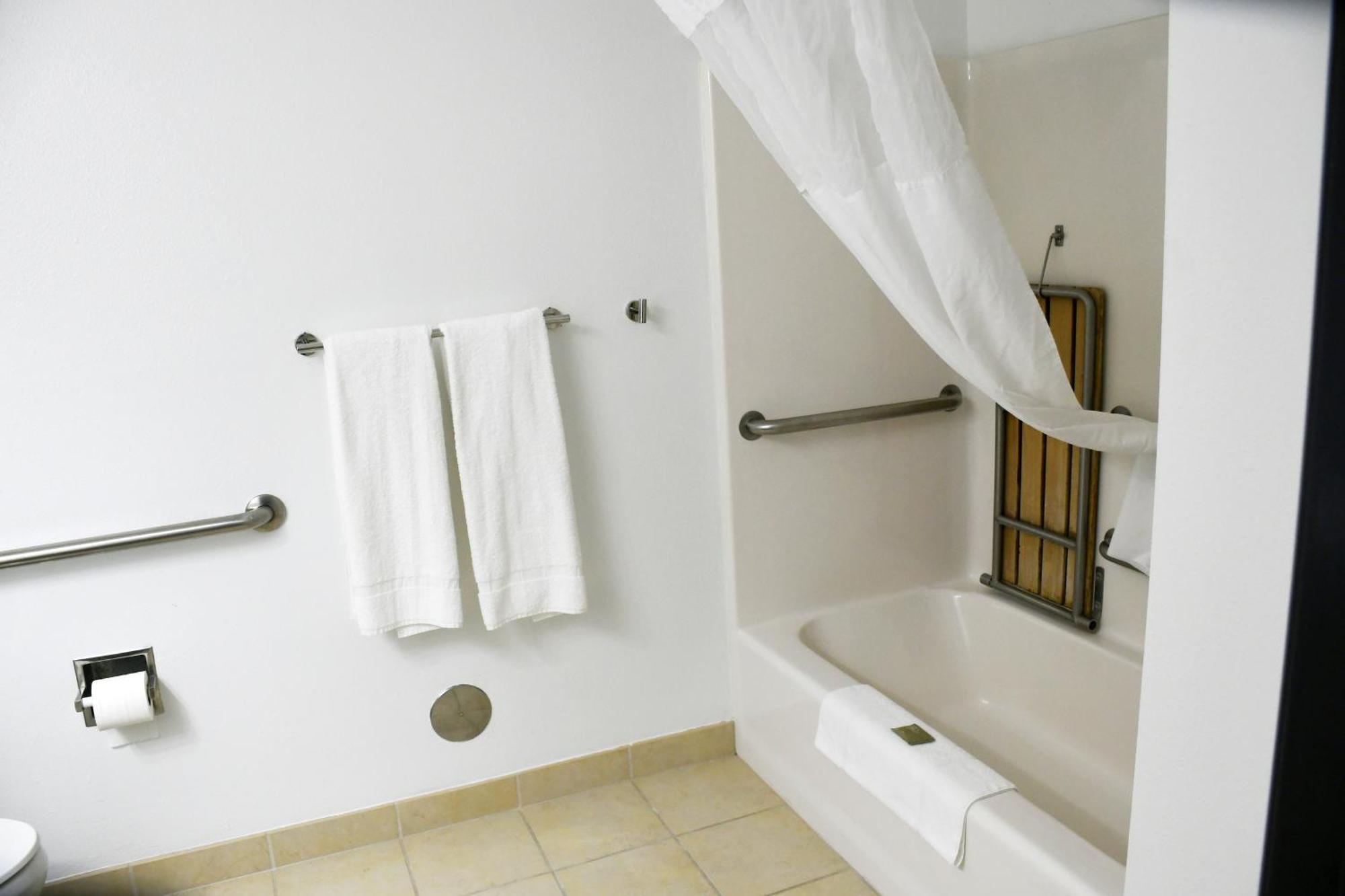 Country Inn & Suites By Radisson, Fort Dodge, Ia Buitenkant foto