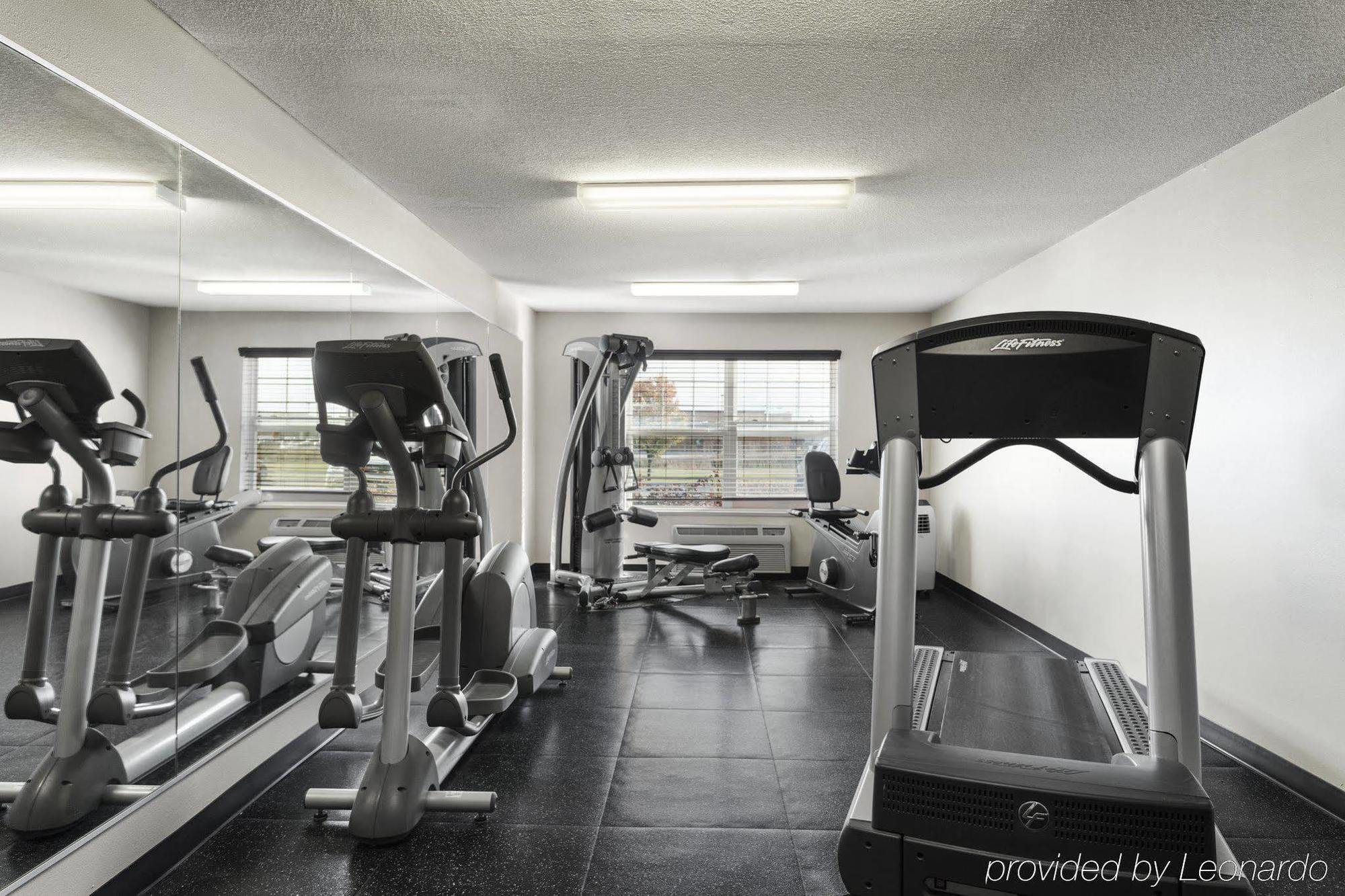 Country Inn & Suites By Radisson, Fort Dodge, Ia Buitenkant foto